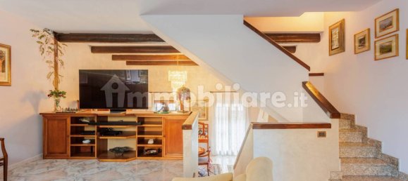 3 bedrooms House in Nova Milanese, Italy No. 232092 5