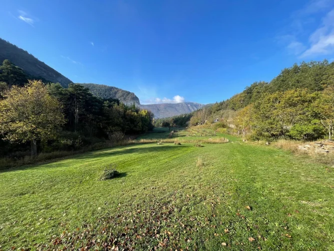 2 Schlafzimmer Haus in La Palud-sur-Verdon, France, Nr. 324394