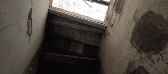 Дом с 13 комнатами в Пистоя, Италия № 51094 7