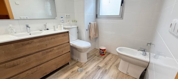 4 bedrooms Apartment in Alicante, Spain No. 105460 10