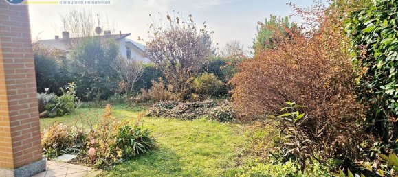 Apartamento de 3 habitaciónes en Como, Italy No. 94461 6