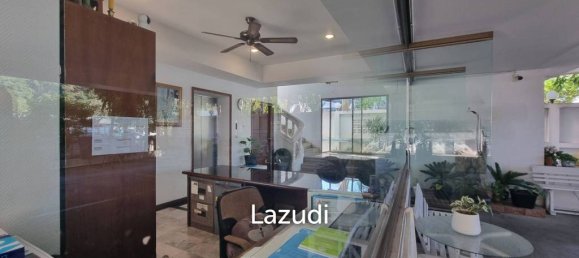 28 bedrooms Hotel in Pattaya, Thailand No. 26100 3