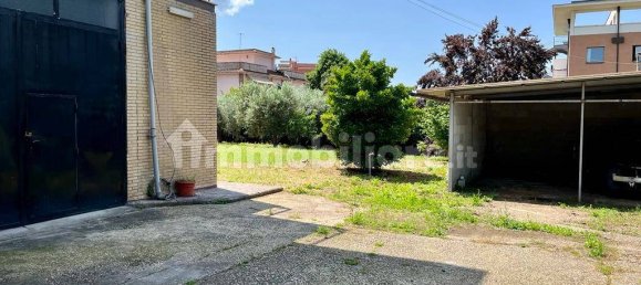 Квартира с 1 спальней в Рим, Италия № 92701 3