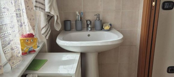 4 rooms Apartment in Tortona, Italy No. 163050 3