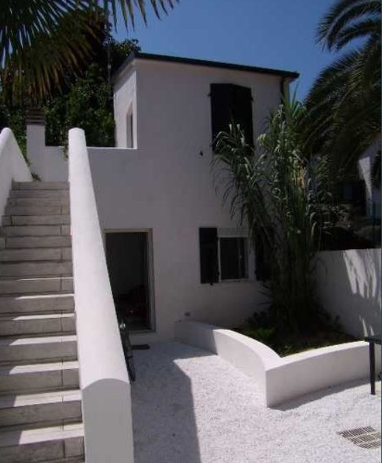 3 bedrooms House in Carrara, Italy No. 50410