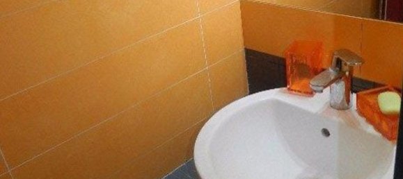 3 bedrooms House in Carrara, Italy No. 50410 17