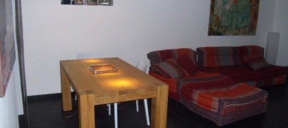 3 bedrooms House in Carrara, Italy No. 50410 40