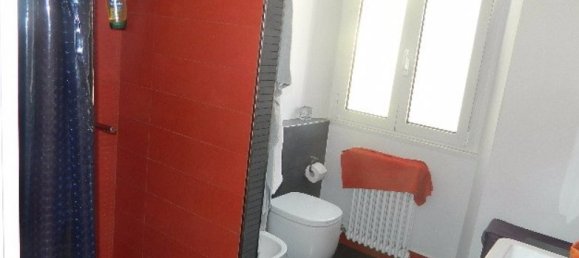 3 bedrooms House in Carrara, Italy No. 50410 22