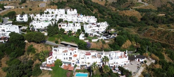 Таунхаус с 3 спальнями в Эстепона, Испания № 141170 10