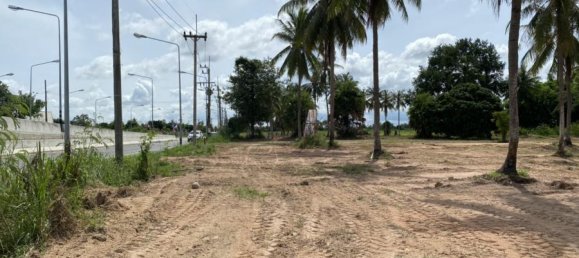  Commercial property in Bang Lamung, Thailand No. 94 10