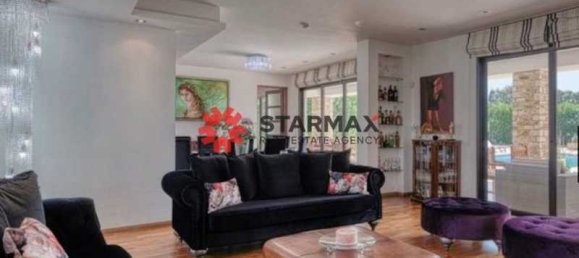 6 bedrooms Commercial property in Dromolaxia, Cyprus No. 67376 7