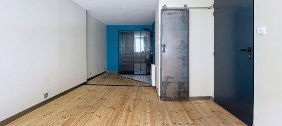 Apartamento de 1 dormitorio en Bordeaux, France No. 323066 2