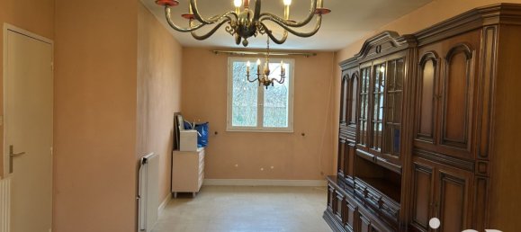 3 bedrooms House in Sennely, France No. 44981 30