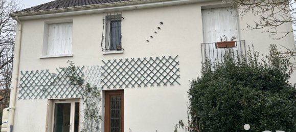 3 bedrooms House in Sennely, France No. 44981 59