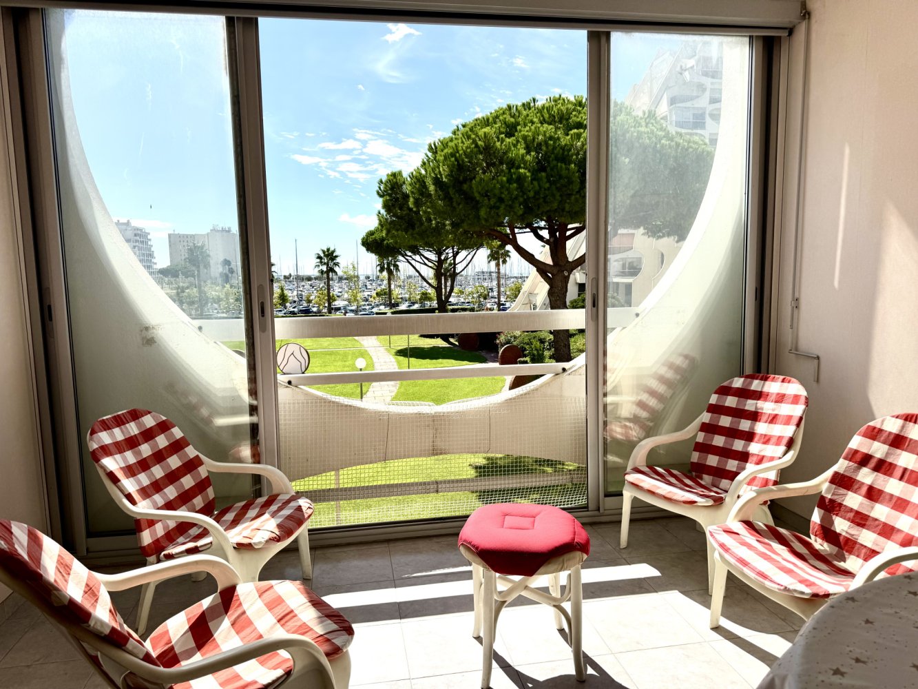 Квартира с 1 спальней в Ла Гранд-Мот, Франция № 322492