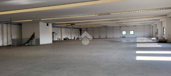 1800m² Warehouse in Bagnatica, Italy No. 156059 19