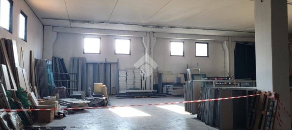 1800m² Warehouse in Bagnatica, Italy No. 156059 18