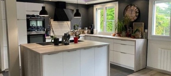 4 bedrooms Villa in Seine-Maritime, France No. 353023 5