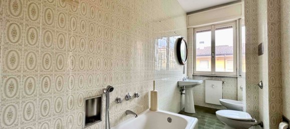 Apartamento de 2 divisões em Albino, Italy N.º 160908 12