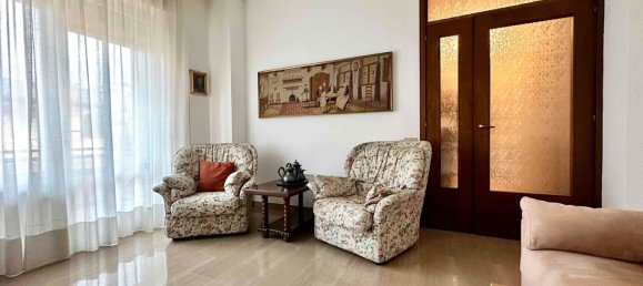 Apartamento de 2 divisões em Albino, Italy N.º 160908 4