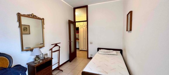 Apartamento de 2 divisões em Albino, Italy N.º 160908 10