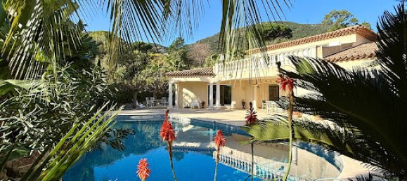 5 Schlafzimmer Schlösser in Cavalaire-sur-Mer, France, Nr. 99985 6