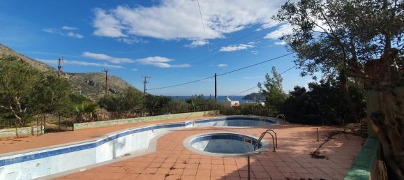 5 bedrooms Commercial property in Agios Nikolaos, Greece No. 3353 2