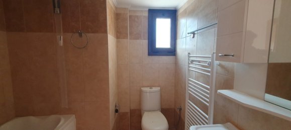 5 bedrooms Commercial property in Agios Nikolaos, Greece No. 3353 25