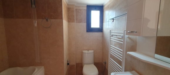 5 bedrooms Commercial property in Agios Nikolaos, Greece No. 3353 25