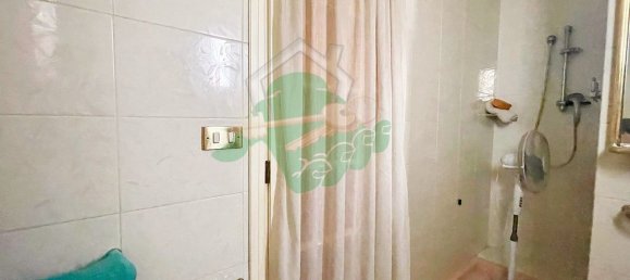 4-salle Appartement à Foggia, Italy No. 190176 10