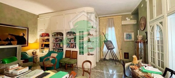 4-salle Appartement à Foggia, Italy No. 190176 7