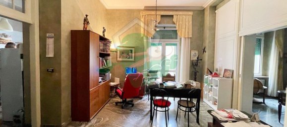 4-salle Appartement à Foggia, Italy No. 190176 5