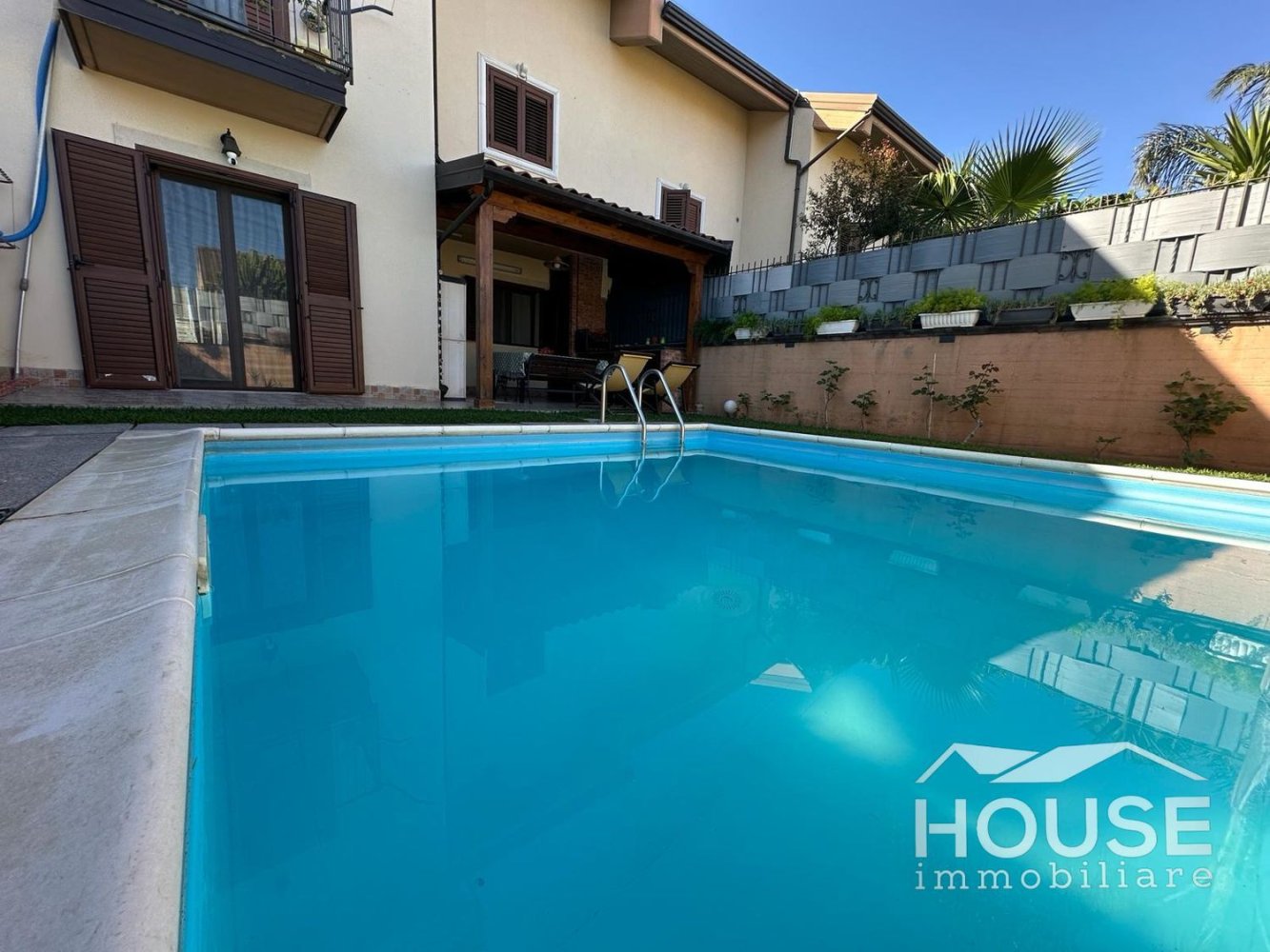 6-Zimmer Haus in Paternò, Italy, Nr. 52193