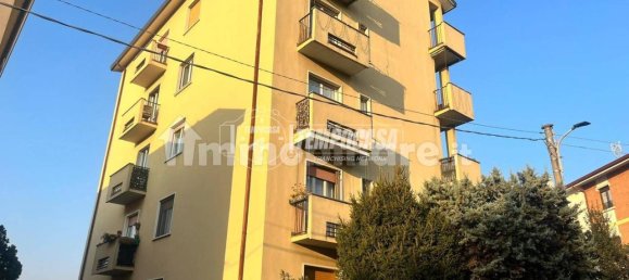 2 rooms Apartment in Besana in Brianza, Italy No. 40069 24