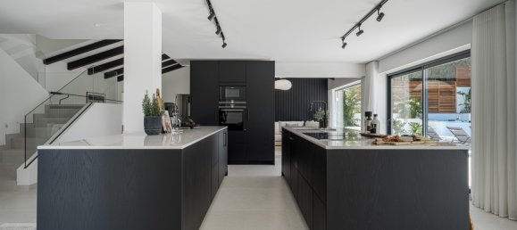 7 Schlafzimmer Villa in Marbella, Spain, Nr. 71343 2