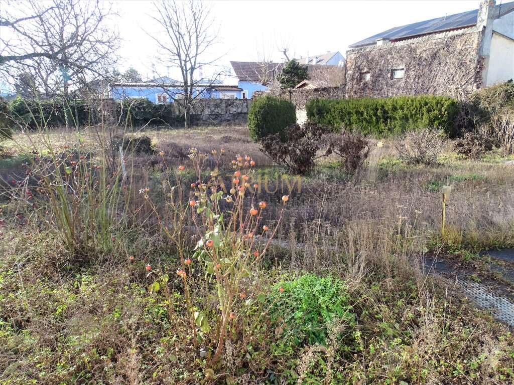  Land in Schwechat, Austria No. 112561