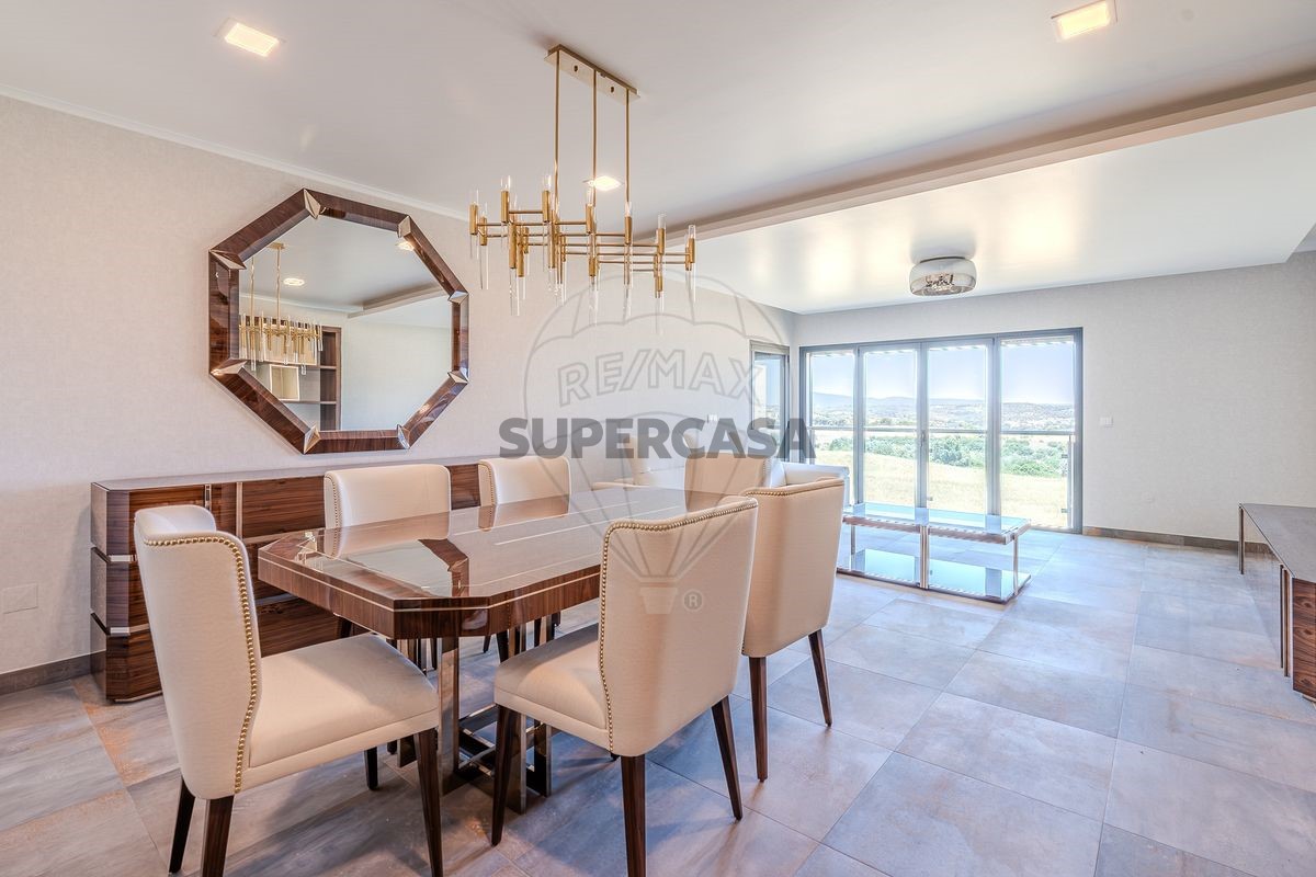 3 bedrooms Apartment in Torres Novas, Portugal No. 223325