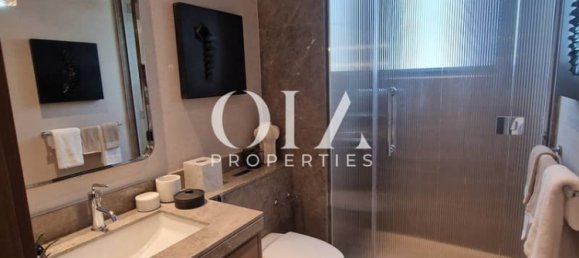 5 bedrooms Villa in Abu Dhabi, UAE No. 22155 30