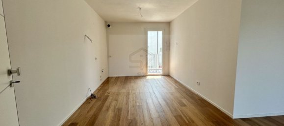 4 rooms Apartment in Padua, Italy No. 284224 3