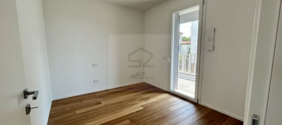 4 rooms Apartment in Padua, Italy No. 284224 8
