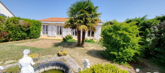 Casa de 5 habitaciónes en Bonneuil-Matours, France No. 321033 2