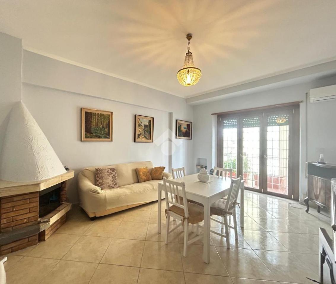 Квартира с 2 комнатами в Анцио, Италия № 41020