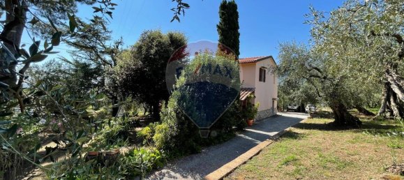 2 غرف نوم فيلا في Calci, Italy رقم 213113 9