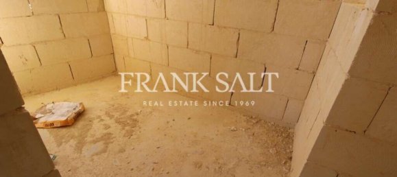 Apartamento T2 em Zebbug, Malta N.º 878 2