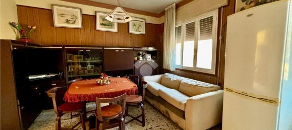 Apartamento de 3 habitaciónes en Loria, Italy No. 3521 4