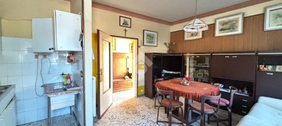 Apartamento de 3 habitaciónes en Loria, Italy No. 3521 2