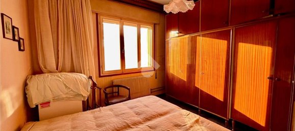 Apartamento de 3 habitaciónes en Loria, Italy No. 3521 15