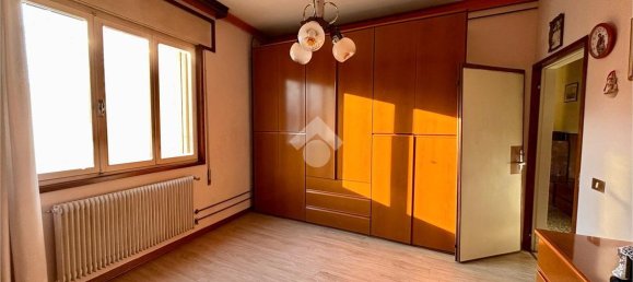Apartamento de 3 habitaciónes en Loria, Italy No. 3521 10