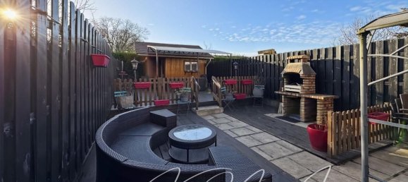 3 Schlafzimmer Haus in La Chapelle-Saint-Sulpice, France, Nr. 161643 24