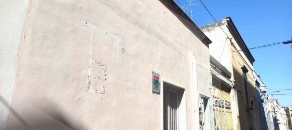 2-salle Propriété commerciale à Bari, Italy No. 21645 2